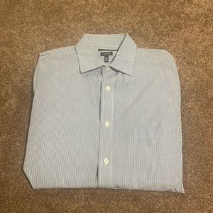 Croft and barrow classic fit dress shirt. Brand new